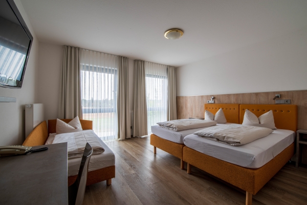 Seerose Landhotel (Langenzenn)